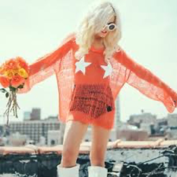 💫 Wildfox Star Bra Lost Sweater 🌊 - Picture 5 of 7